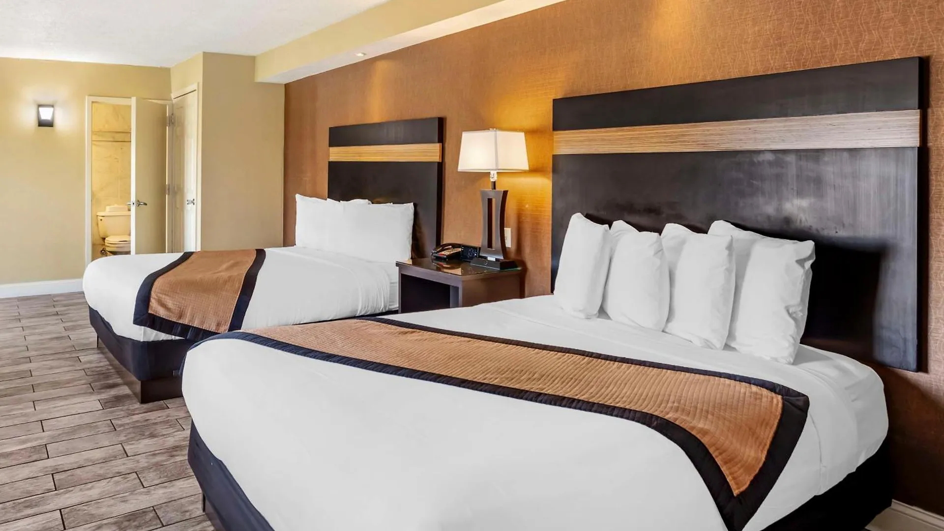 Hotel Best Western Plus Newark Airport West