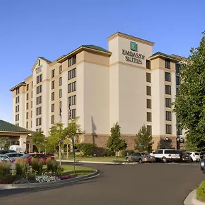 Hotel Embassy By Hilton International Airport Denver